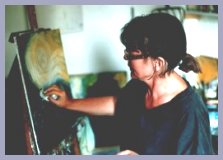 ...die K�nstlerin bei der Arbeit.